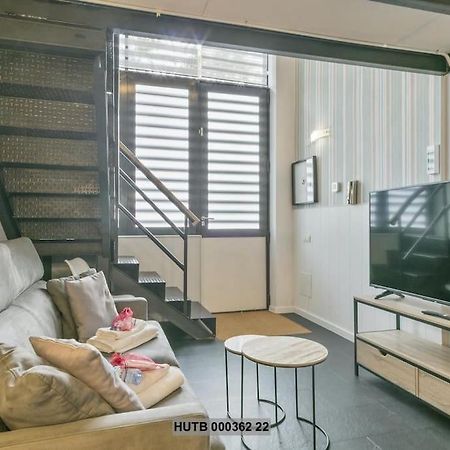 Alcam Futbol Pequeno Appartement Barcelona Buitenkant foto