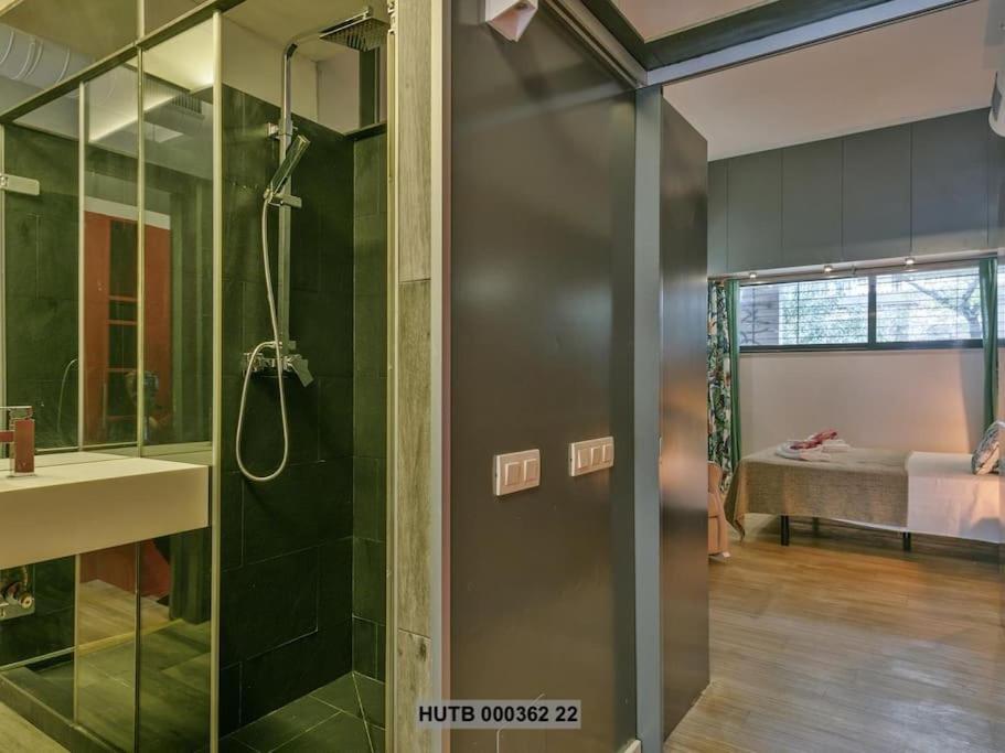 Alcam Futbol Pequeno Appartement Barcelona Buitenkant foto